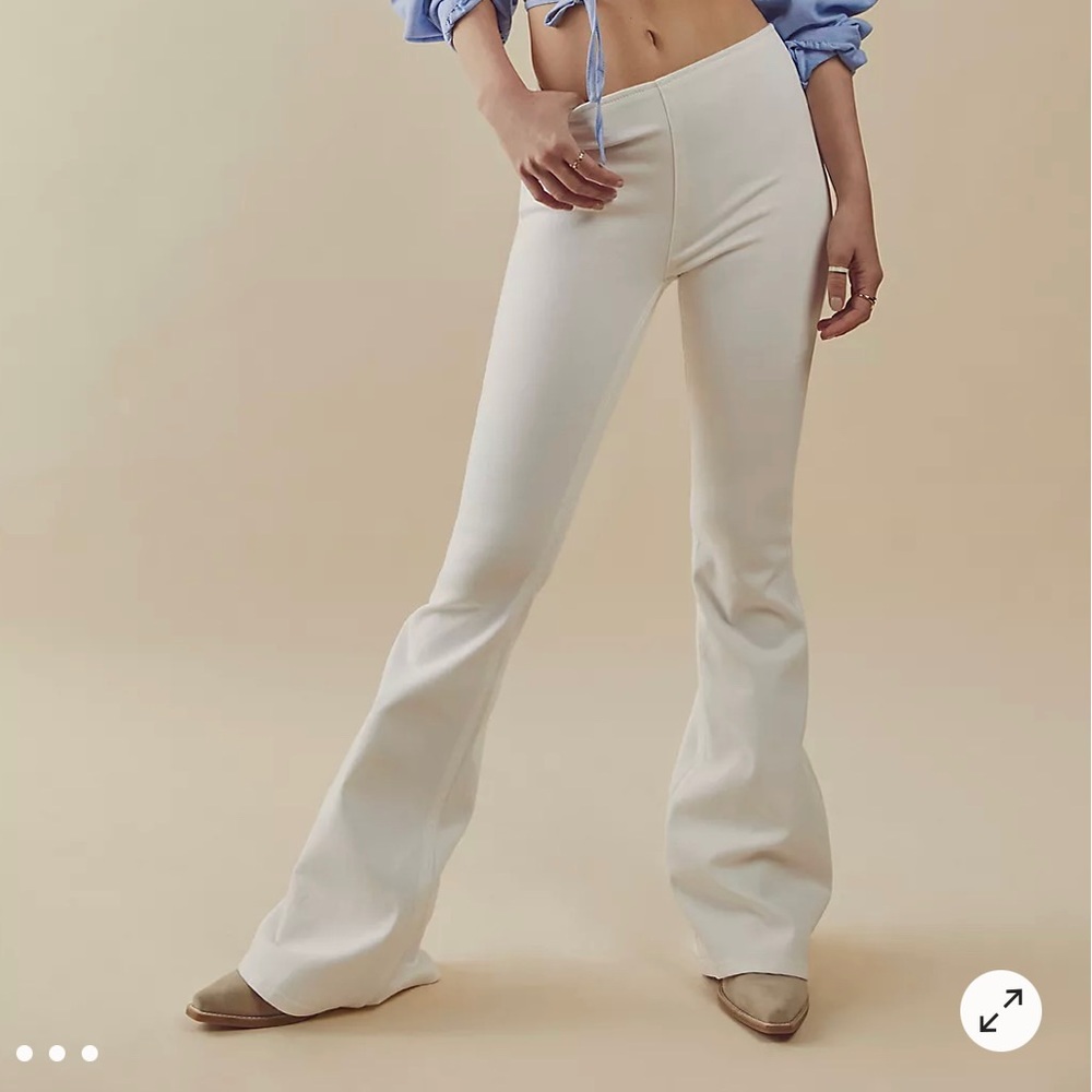 Free People Penny Pull-on Flare Jeans - pearl white